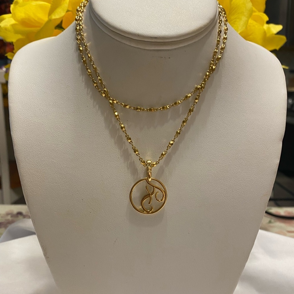 Round Traditional String Necklace - image 7